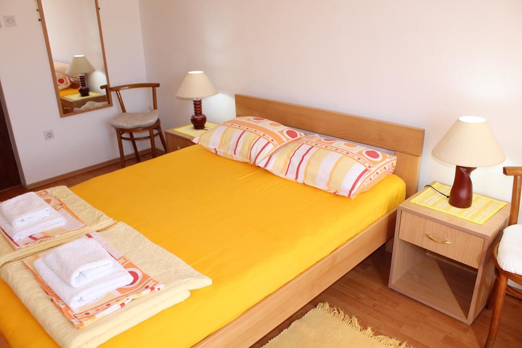 Guest House Tomanovic Herceg Novi Habitación foto