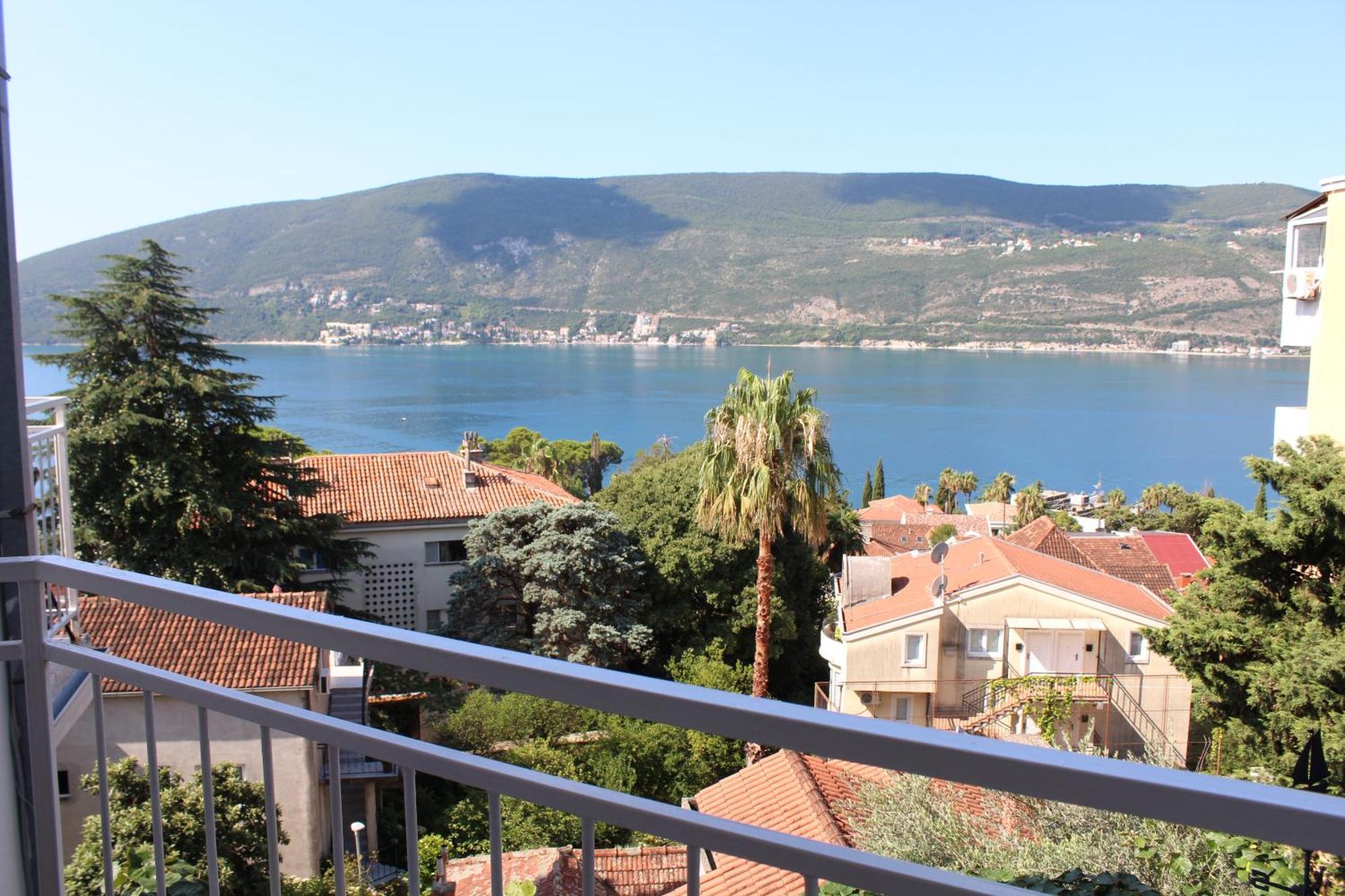 Guest House Tomanovic Herceg Novi Habitación foto